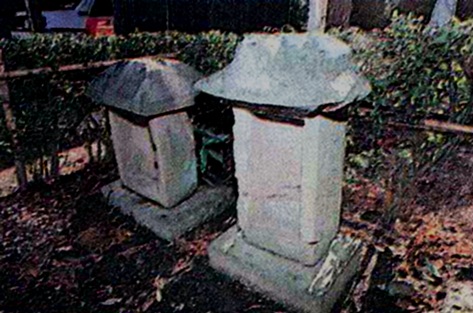 野馬除感恩塔(中里・愛宕神社)